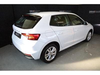 Skoda Fabia Selection (2024) - Foto 2