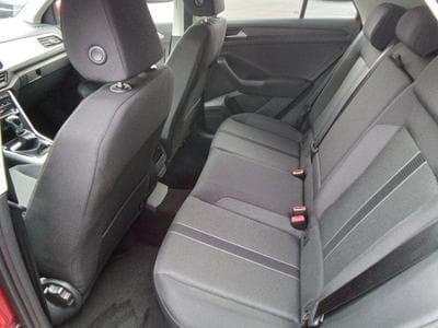 VW T-Roc Life Plus 1.0 TSI OPF 6-Gang (2025) - Photo 6