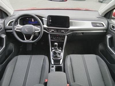 VW T-Roc Life Plus 1.0 TSI OPF 6-Gang (2025) - Photo 7