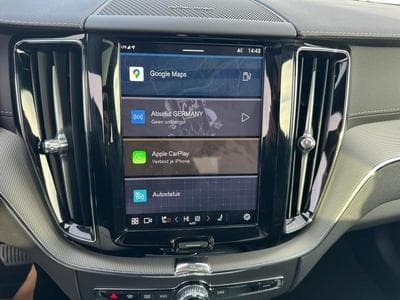 Volvo XC60 B5 Black Edition Plus / Essence (2025) - Photo 15