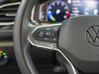 VW T-Roc R-Line 1.5 TSI 150 CV DSG7 *Caméra* *Hayon* *ACC* (2024) - Photo 11