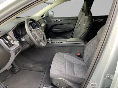 Volvo XC60 (2024) - Photo 7