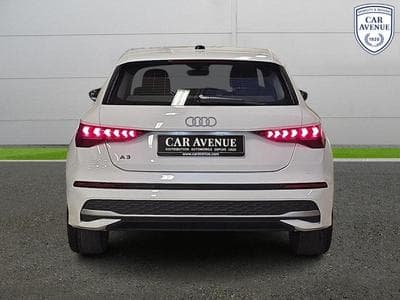 AUDI A3 30 TFSI 116ch Hybride Business Executive S tronic 7 (2024) - Foto 3