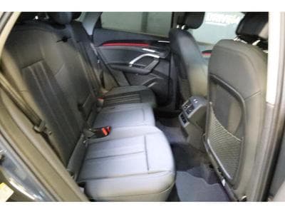 Audi Q5 Sportback (2025) - Photo 11