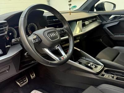 Audi A3 S-Line (2023) - Photo 4