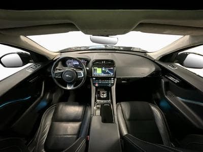 Jaguar F-Pace R-Sport+Aut+4Motion+Navi+Sound (2020) - Foto 2