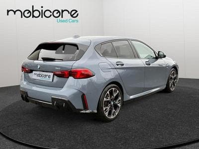 BMW 120 I Pack M / Panoramique / Essence (2025) - Photo 5