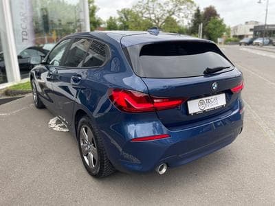 BMW 116 D Advantage (2021) - Photo 12