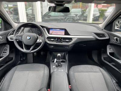 BMW 116 D Advantage (2021) - Photo 11