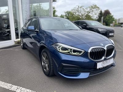 BMW 116 D Advantage (2021) - Photo 3