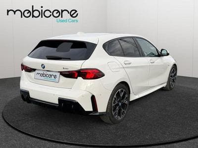 BMW 120 I Pack M / Panoramique / Essence (2025) - Photo 2