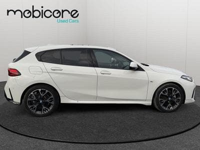BMW 120 I Pack M / Panoramique / Essence (2025) - Photo 7