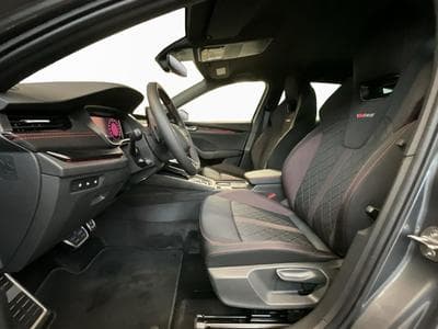 Skoda Octavia RS+DSG+Navi+LED (2024) - Foto 9