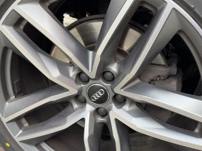 Audi Q7 S-line (2018) - Photo 14