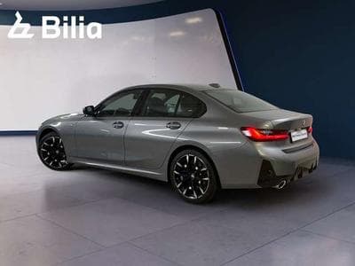 BMW 320 i Head-Up DAB LED (2024) - Photo 2