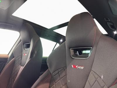 Skoda Octavia RS (2025) - Foto 15