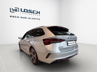 Skoda Octavia RS (2025) - Foto 5