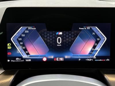 BMW X1 18i sDrive 136 CV M-Sport * Hayon * Caméra * Sièges chauffan (2025) - Photo 10