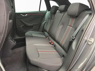 Skoda Scala Monte Carlo (2025) - Foto 10