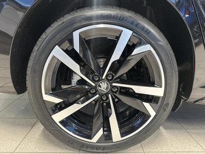 Skoda Scala Monte Carlo (2025) - Foto 7