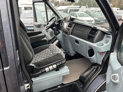 Ford Transit Transit FT 300 K Euroline *7-Sitzer*Camping* (2011) - Photo 9