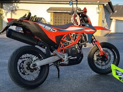 Supermoto