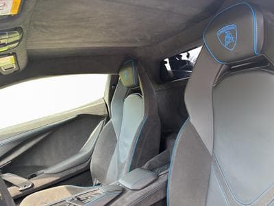 Lamborghini Revuelto (2024) - Foto 8