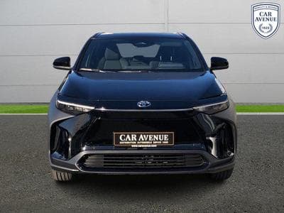 Toyota bZ4X 2WD Dynamic (2025) - Photo 3