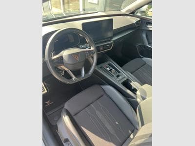 Cupra Leon 2.0 TSI 300ch DSG7 (2023) - Photo 6