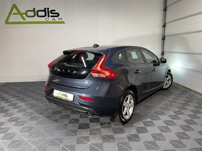 Volvo V40 D2 120 CV GEARTRONIC MOMENTUM GPS (2018) - Foto 2