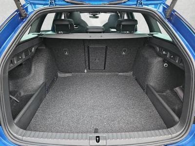 Skoda Octavia 1.5 TSI mHEV 110 kW Sportline (2025) - Foto 1