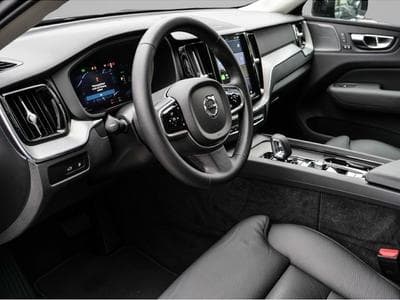 Volvo XC60 (2024) - Photo 3