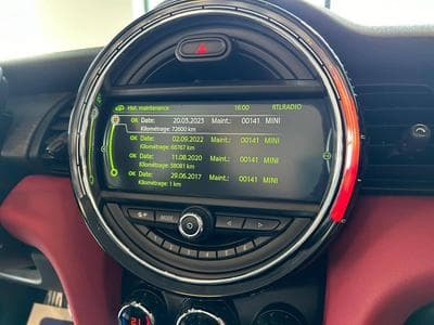 Mini Cabrio Cooper John Cooper Works (2017) - Photo 10