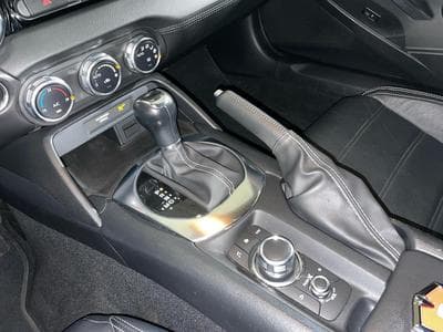 Fiat 124 1.4 Spider LUSSO (2019) - Photo 10