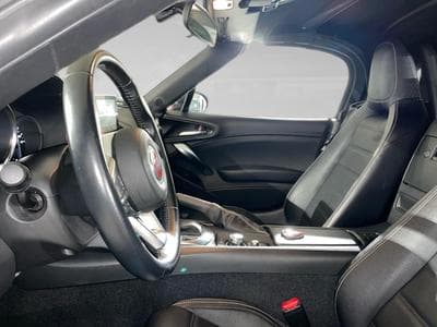 Fiat 124 1.4 Spider LUSSO (2019) - Photo 4