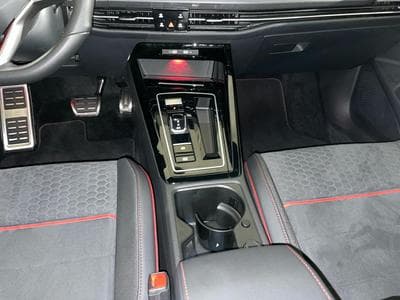 VW Golf GTI VIII Clubsport (2022) - Photo 10