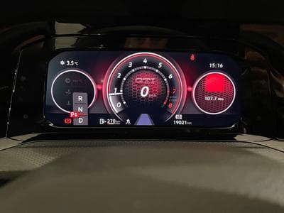 VW Golf GTI VIII Clubsport (2022) - Photo 2