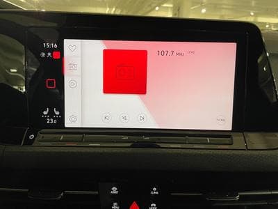 VW Golf GTI VIII Clubsport (2022) - Photo 3