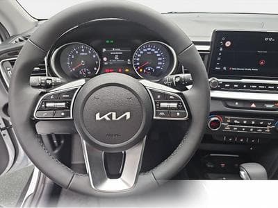 Kia XCeed (2026) - Photo 12