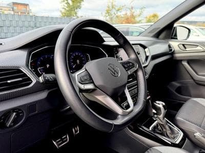 VW T-Cross T-Cross R Line /NAVI/LED/ACC/CAM/1.HAND/GARANTIE (2023) - Photo 9