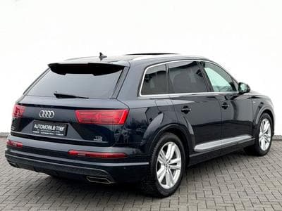 Q7