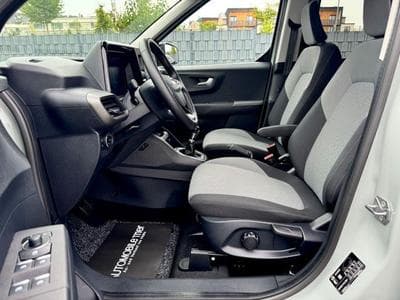 Ford Tourneo Tourneo Courier Titanium /KLIMA/APP/CAM/GARANTIE (2024) - Photo 9