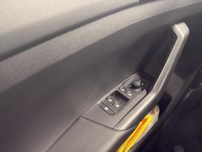 VW T-Cross Life (2025) - Foto 14