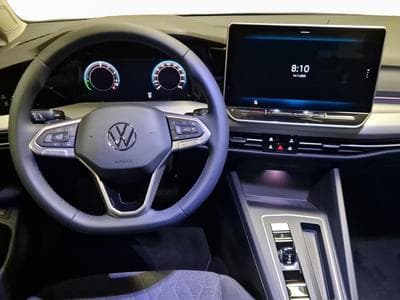 VW Golf LIFE (2025) - Foto 2