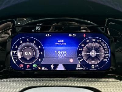 VW Golf R 4Motion 2.0 TSI 320 CV DSG7 *TOIT PANO* * R-PERF* (2022) - Photo 13