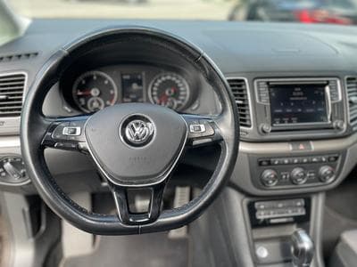 VW Sharan 2.0 Tdi 150 DSG Allstar 7 places (2016) - Photo 9