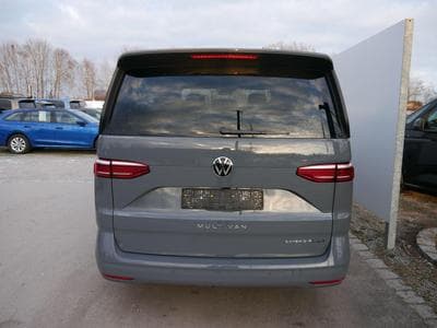 VW Multivan Goal (2025) - Photo 2