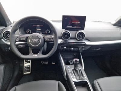 Audi Q2 S line (2025) - Foto 9