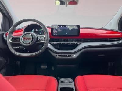 Fiat 500 ELECTRIC CABRIO 42KWh (2022) - Photo 5