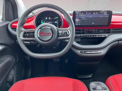 Fiat 500 ELECTRIC CABRIO 42KWh (2022) - Photo 7